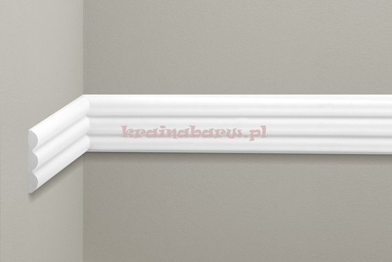 Listwa naścienna gładka LNG-18 240 x 7,6 x 1,3cm