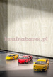 Lamborghini nowoczesna tapeta geometryczna na betonowym tle perłowo kremowa
