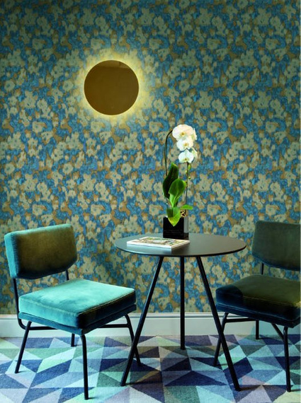 Zmywalna tapeta 24042 kwiaty odcienie beżu i szarości