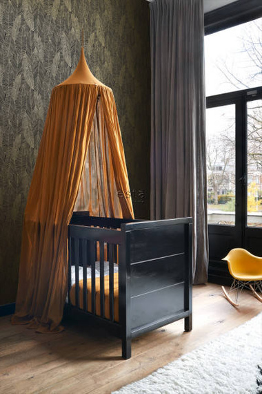 Tapeta 139126 złote liście na czarnym tle