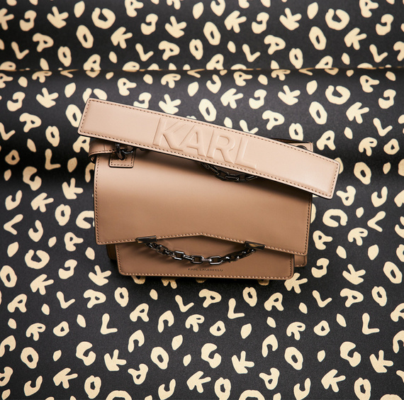Tapeta 37856-4 litery K/ LEOPARD Karl Lagerfeld 